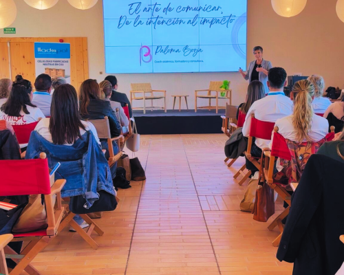 Paloma Conectando (4)